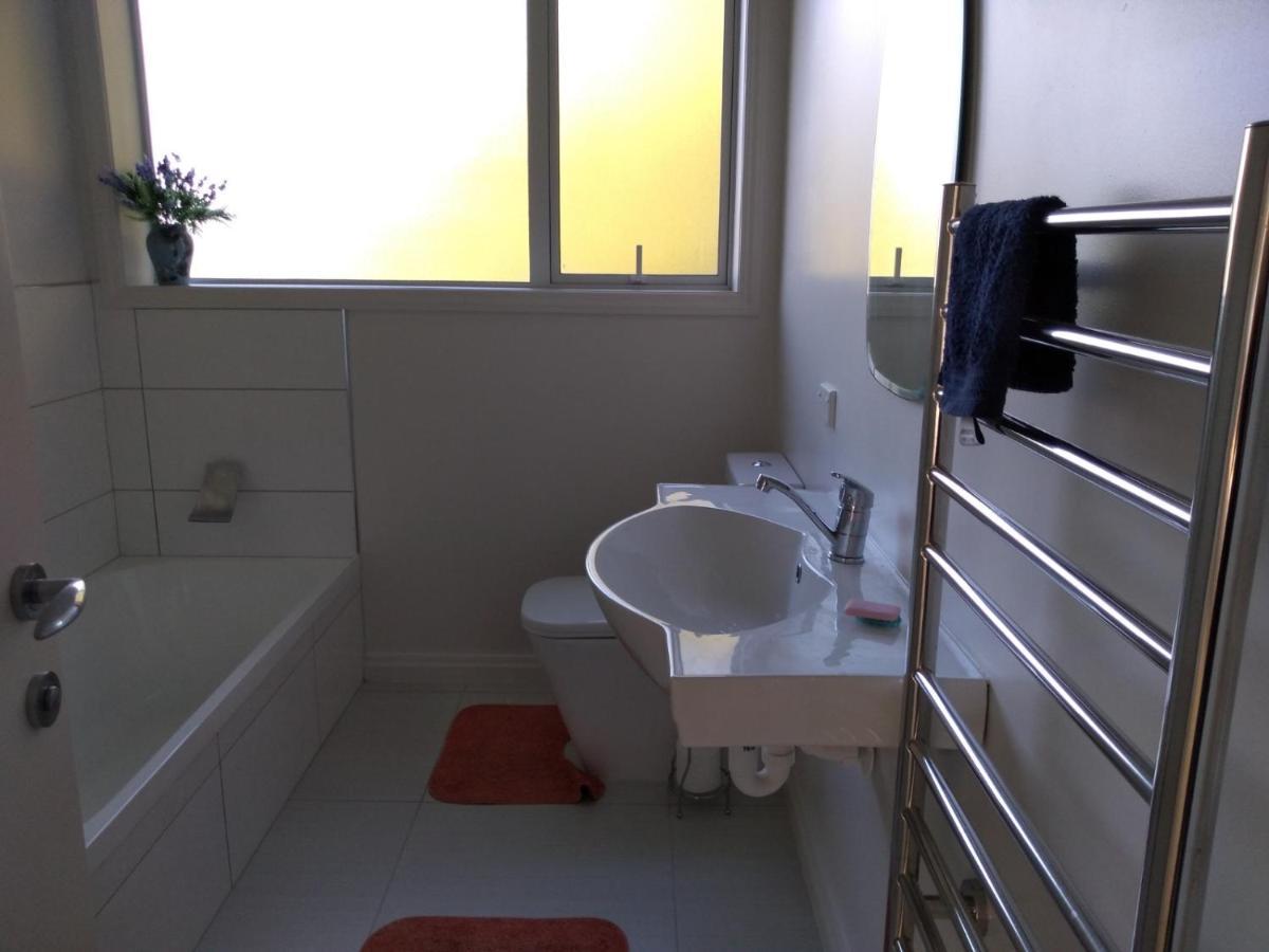 Appartement Quiet Location With View And Public Transport à Wellington Extérieur photo